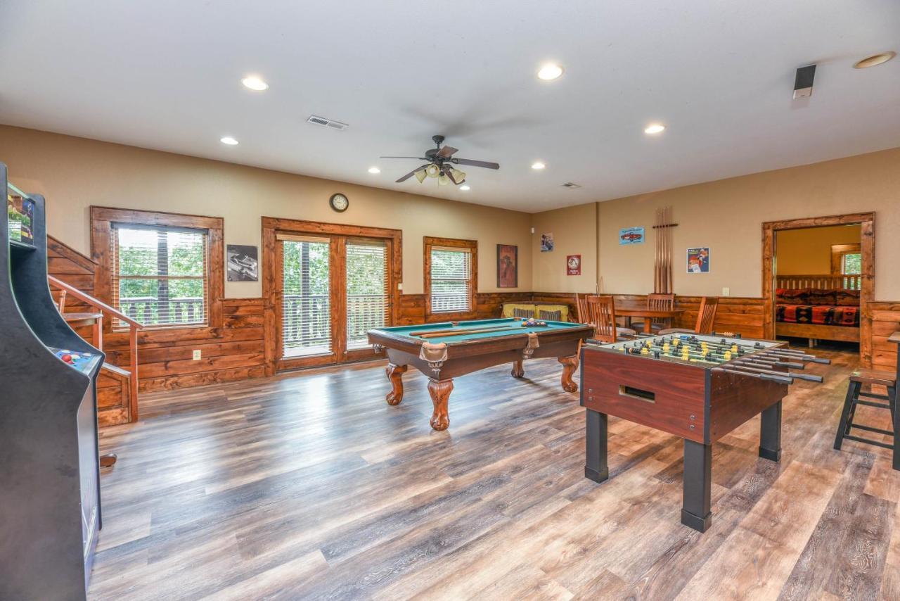 Smokystays 6 Bedroom Cabin ピジョンフォージ エクステリア 写真