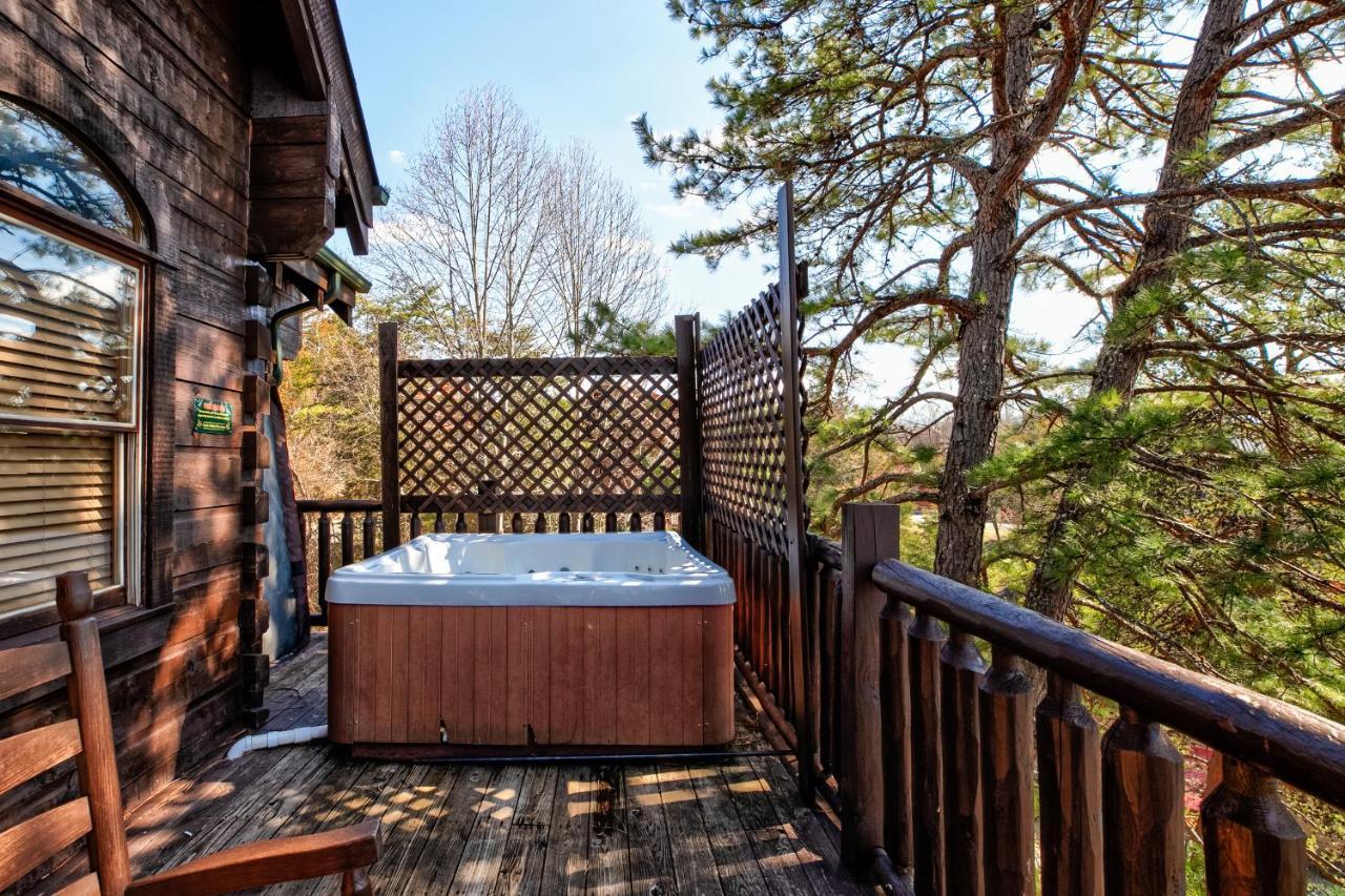 Smokystays 6 Bedroom Cabin ピジョンフォージ エクステリア 写真